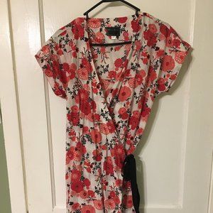 Miss Sam London Floral Wrap Dress (size 10)